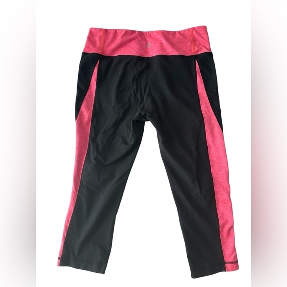Athleta black & pink midrise capri workout leggings size Large - Picture 2 of 13